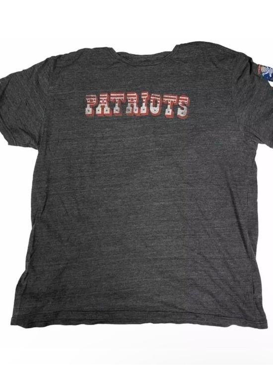 Tops - Women’s Retro Sports Brand Patriots T Shirt Size XXL 2XL